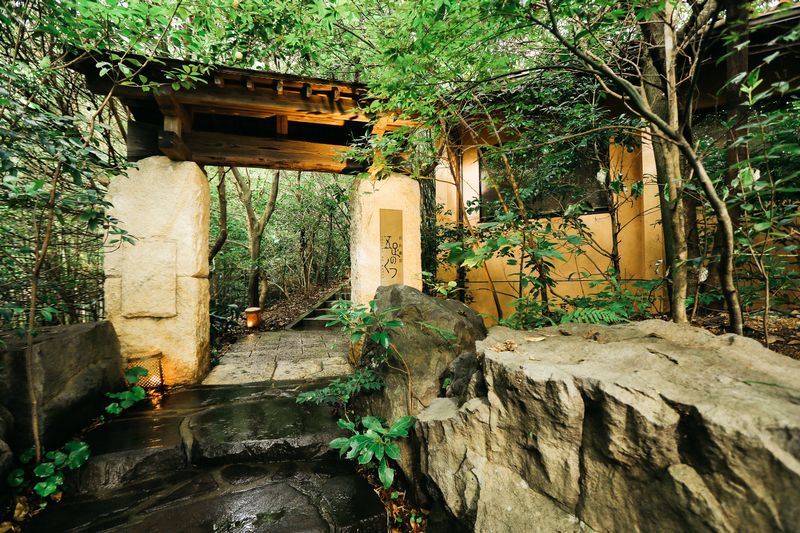 熊本・天草の宿泊におすすめのリゾートホテル「石山離宮 五足のくつ」 - ショートトリップの神さま